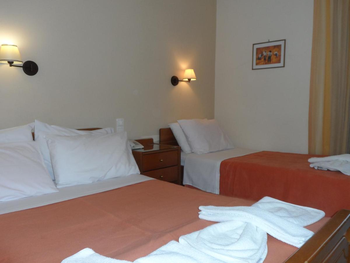Hotel Prigipikon Suites And Sofites Loutra Ipatis Exterior photo